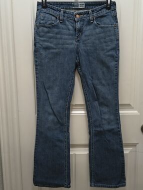 Vintage Signature by Levi Strauss & Co. Low Rise Bootcut Jeans Medium Wash Misse